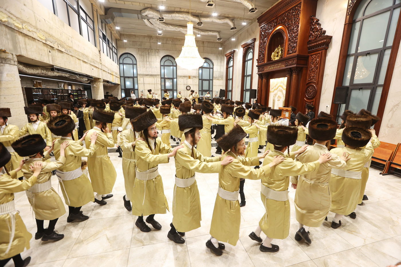 שמחת בית השואבה בתולדות אהרן בית שמש