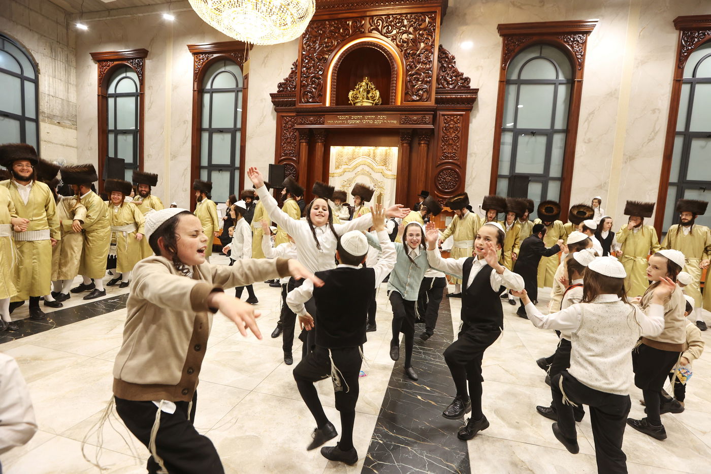 שמחת בית השואבה בתולדות אהרן בית שמש