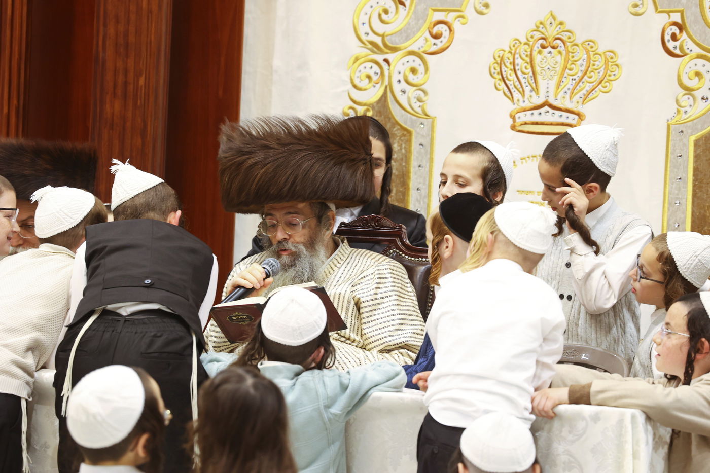 שמחת בית השואבה בתולדות אהרן בית שמש