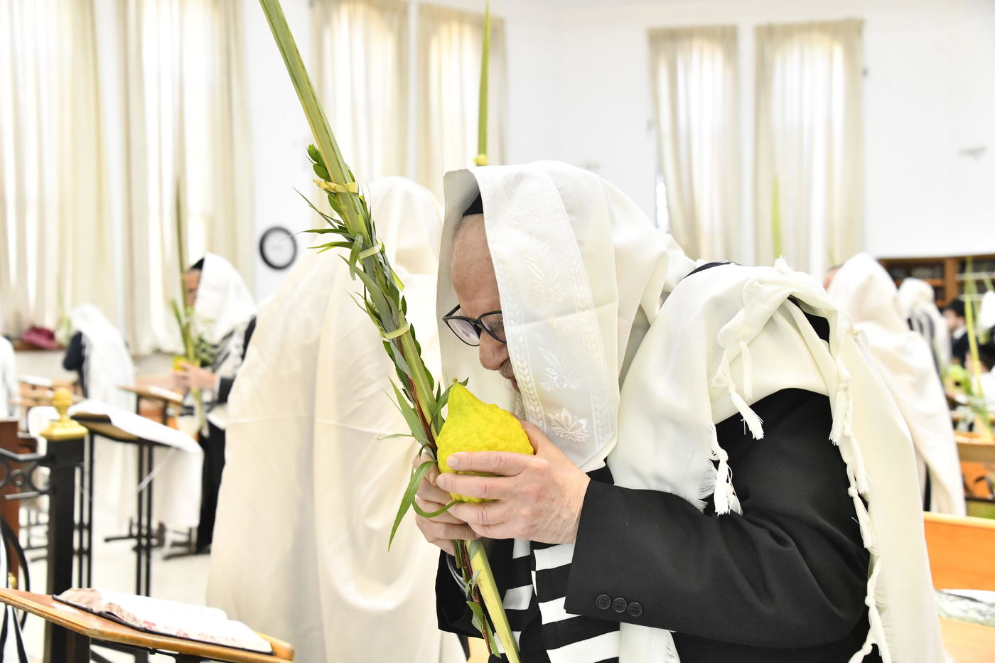 הגרמ"ה הירש בנענועים