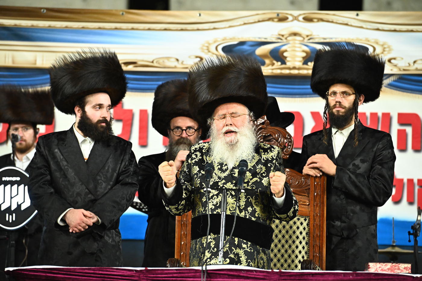 האדמו"ר ממישקולץ - מנהיגה הרוחני של פתח תקוה