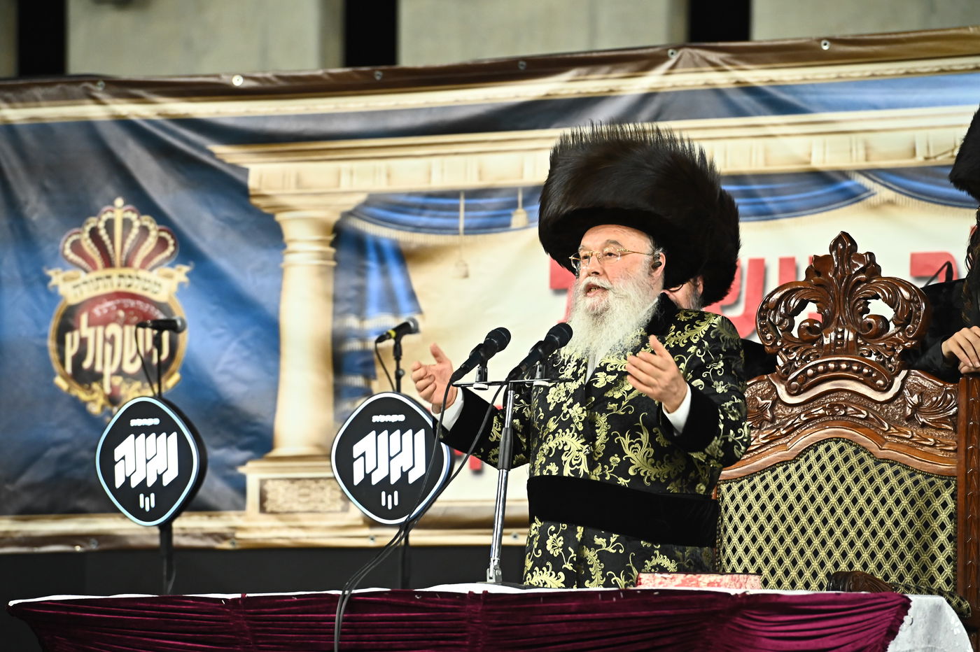 האדמו"ר ממישקולץ - מנהיגה הרוחני של פתח תקוה