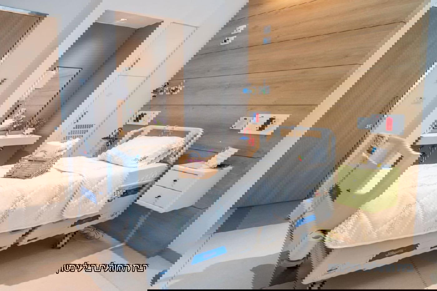 מרגש | סוכה ומחלקה ייעודית: כך נראית ההיערכות בבית החולים לקליטת החטופים 