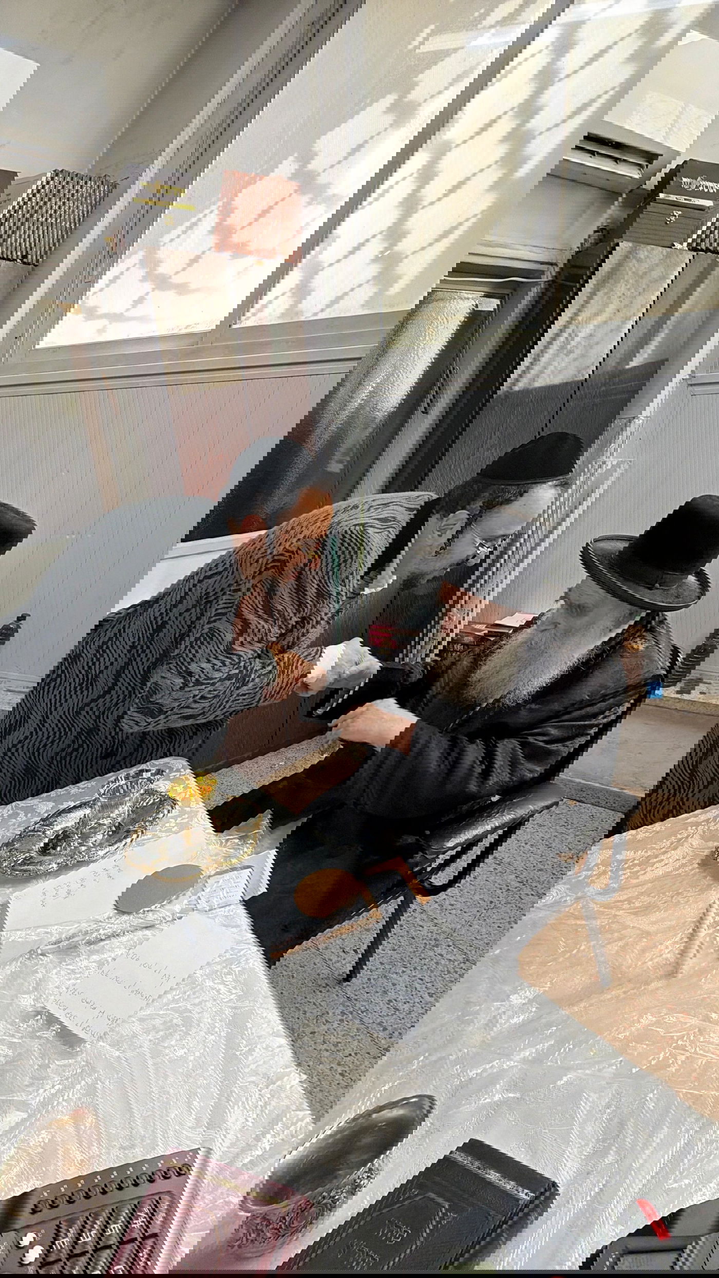 ליפא שמעלצער אצל גאב"ד מאקאווא