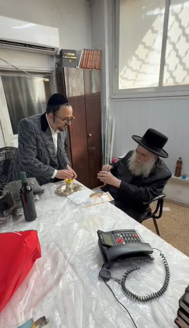 ליפא שמעלצער אצל גאב"ד מאקאווא