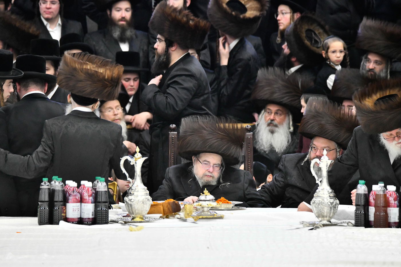 האדמו"ר מבעלזא בטיש חוה"מ סוכות