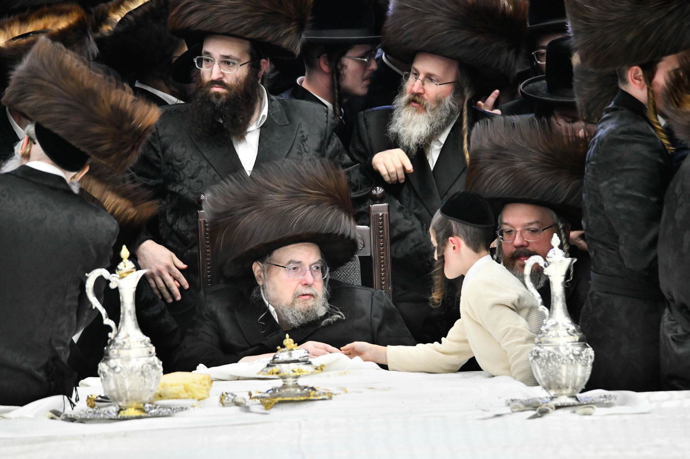 האדמו"ר מבעלזא בטיש חוה"מ סוכות