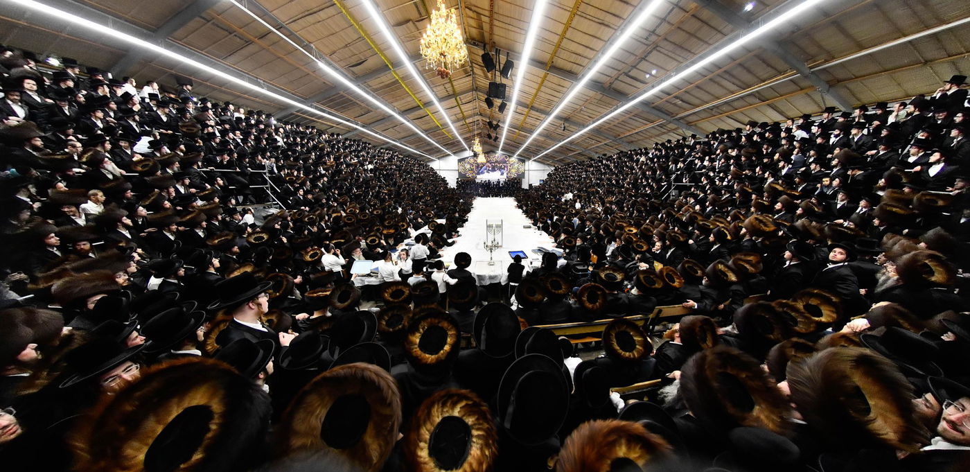 האדמו"ר מבעלזא בטיש חוה"מ סוכות