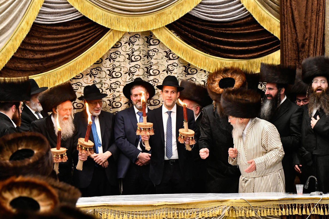 האדמו"ר מפינסק קרלין בטיש חוה"מ סוכות