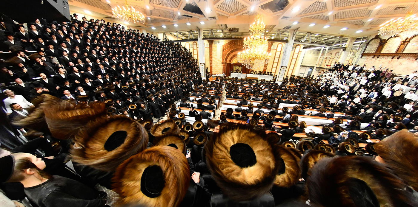 האדמו"ר מדושינסקיא בשמחת בית השואבה