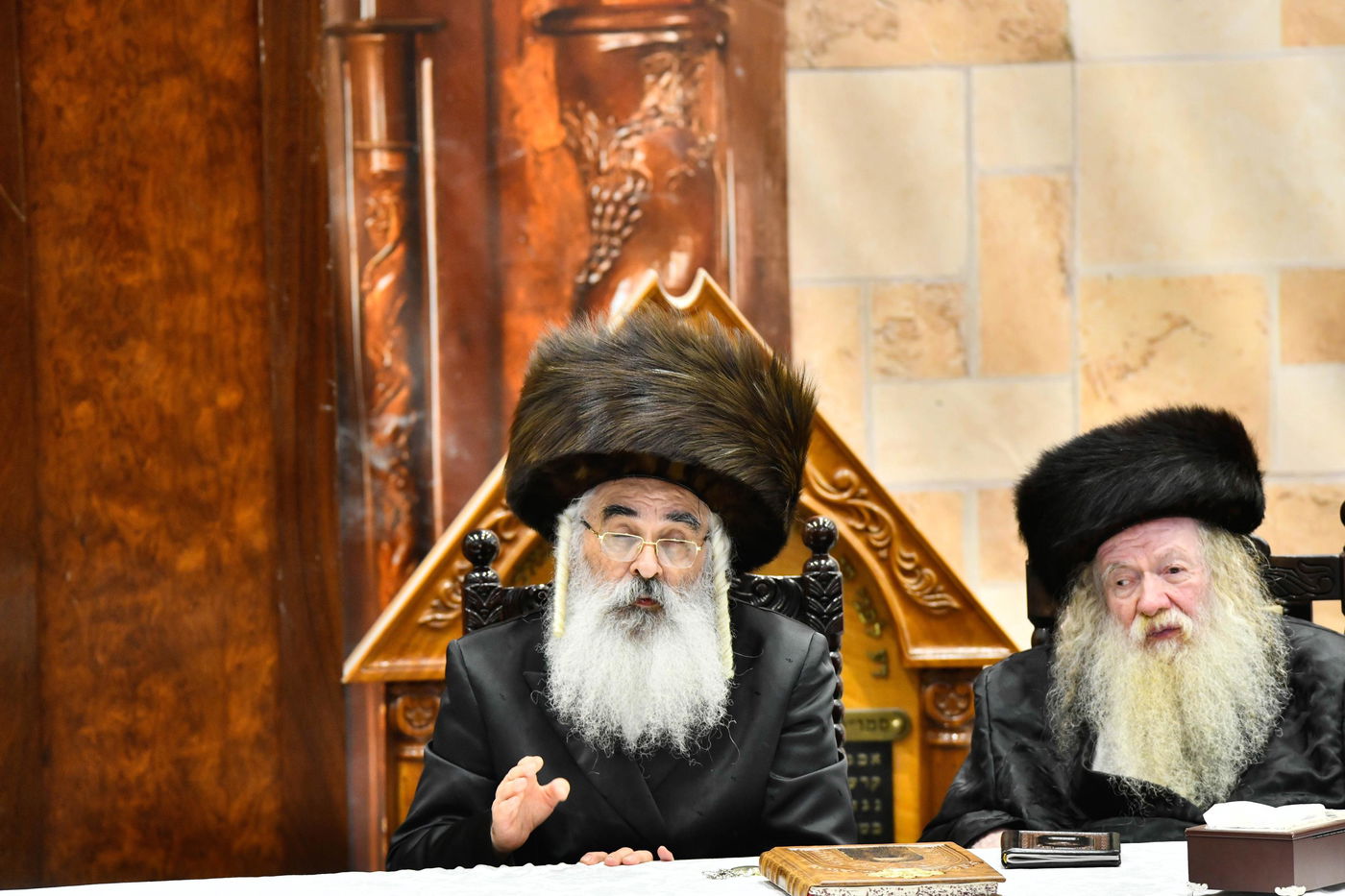 האדמו"ר מדושינסקיא בשמחת בית השואבה