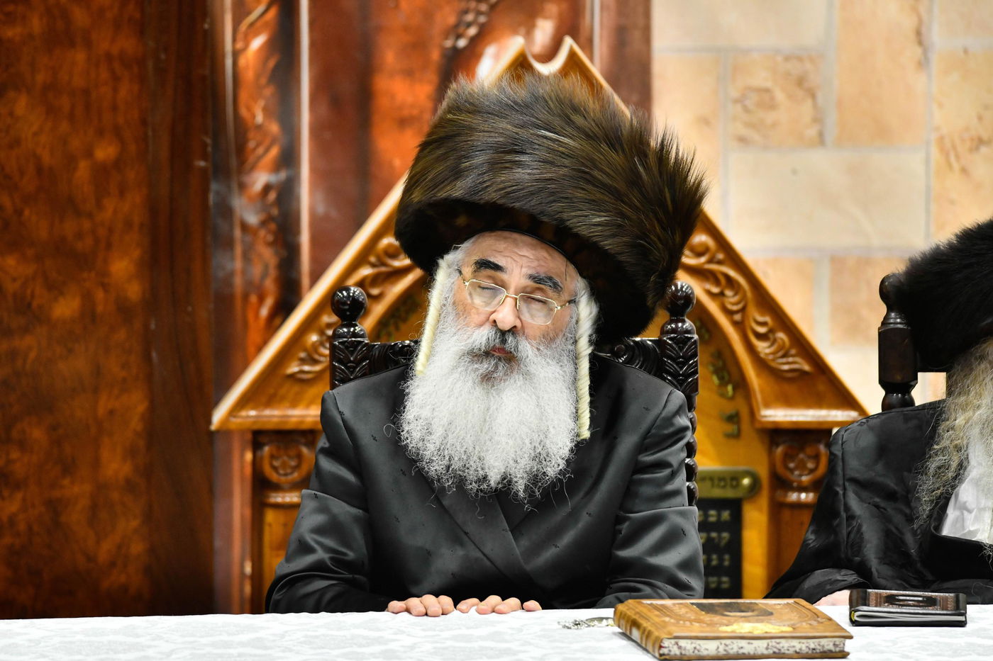 האדמו"ר מדושינסקיא בשמחת בית השואבה