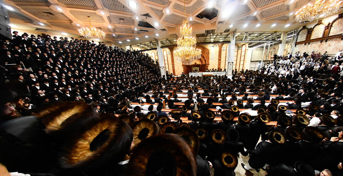 האדמו"ר מדושינסקיא בשמחת בית השואבה