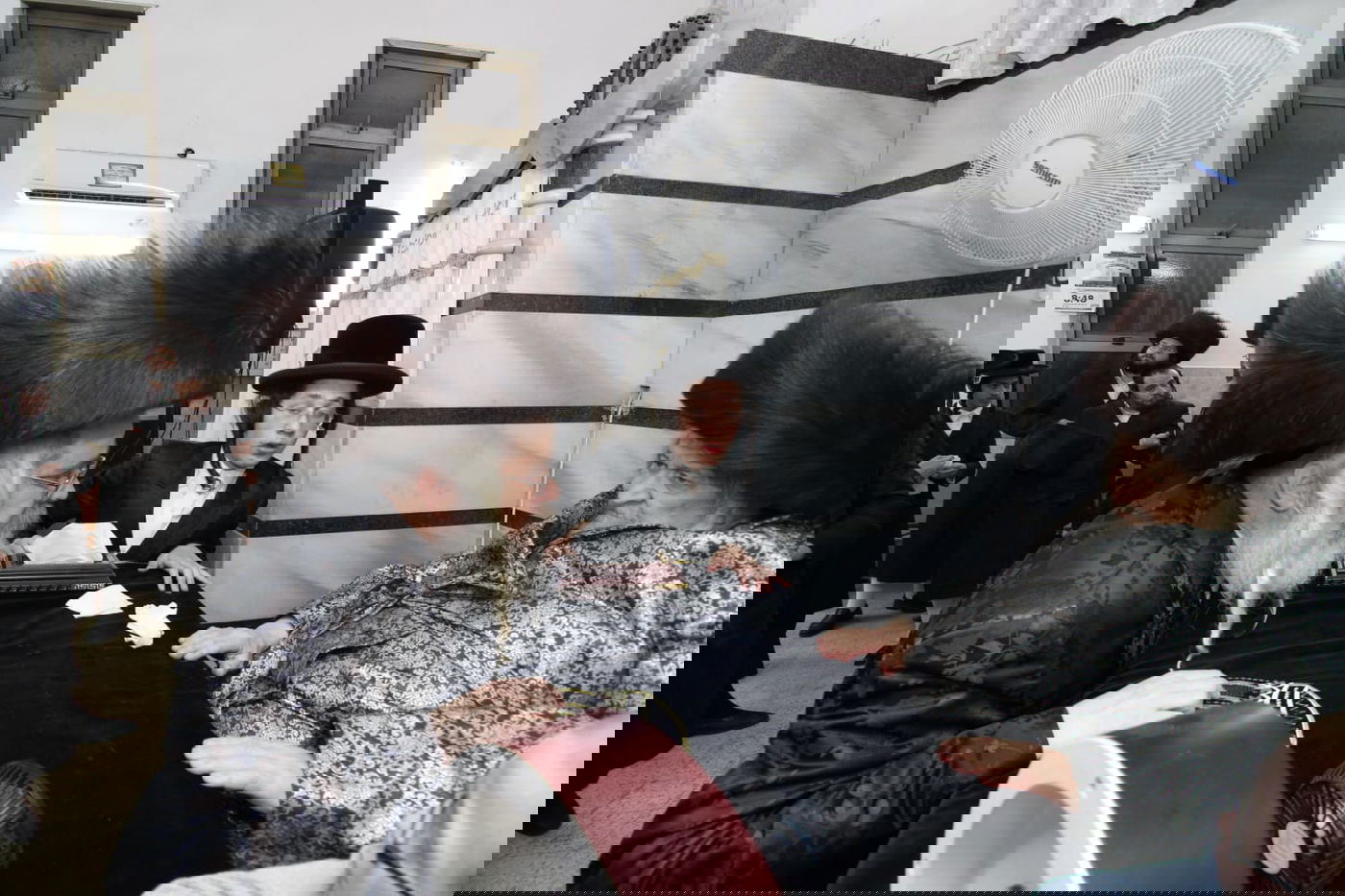 שמחת בית השואבה בחצה"ק טעמשוואר