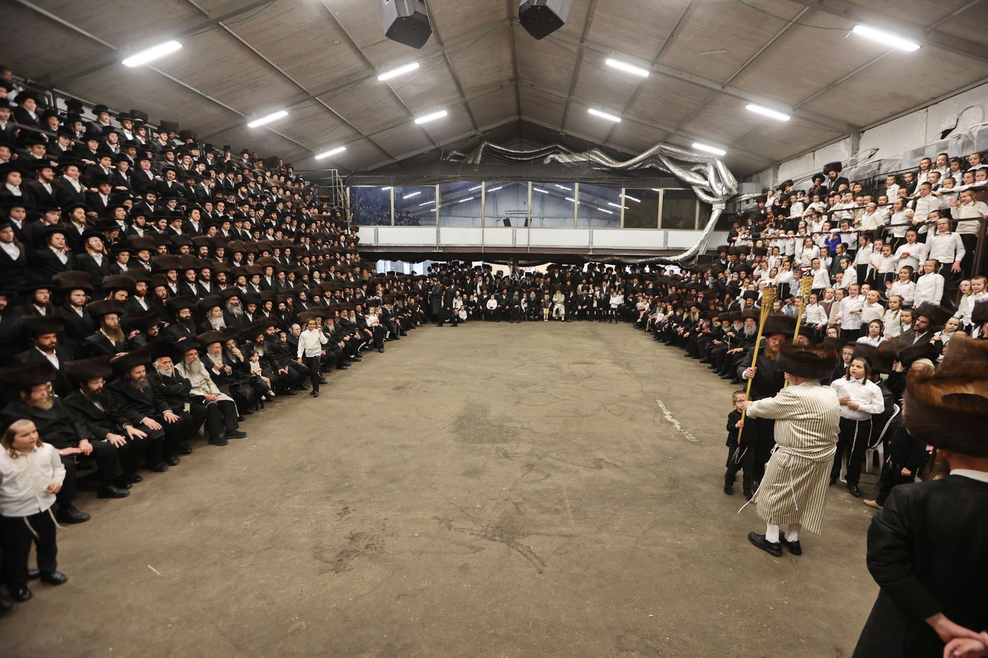 שמחת בית השואבה בחצה"ק לעלוב