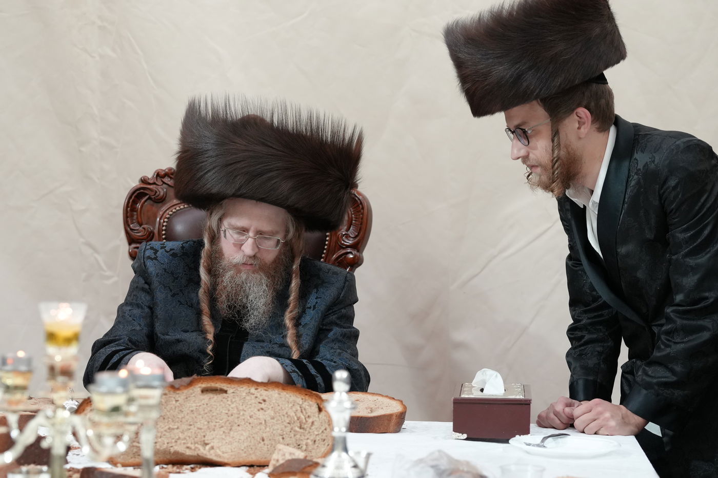 טיש אושפיזין דיוסף בחצר הקודש שומרי אמונים