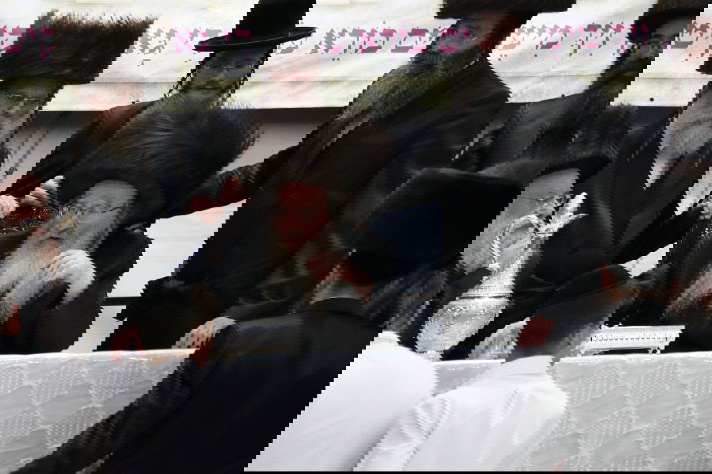 העריקים אצל האדמו"רים בחול המעוד סוכות תשפ"ו