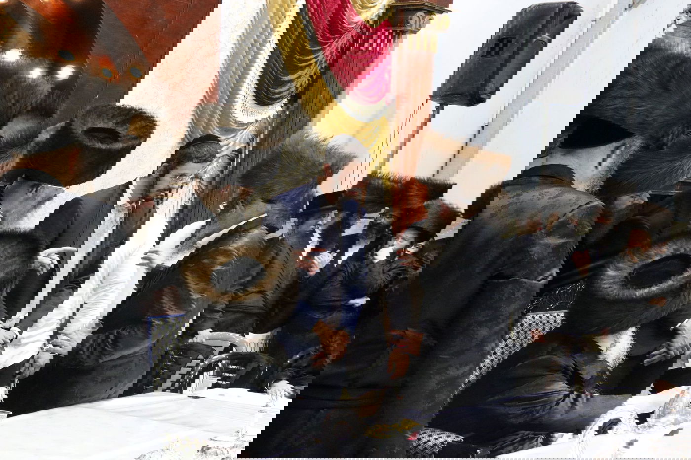 העריקים אצל האדמו"רים בחול המעוד סוכות תשפ"ו