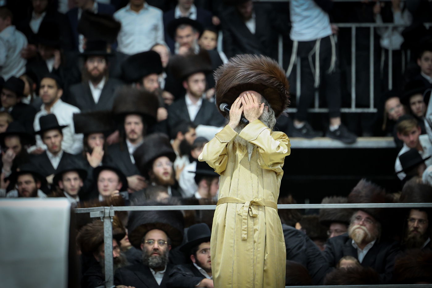 הגה"צ רבי אלימלך בידרמן בשמחת בית השואבה