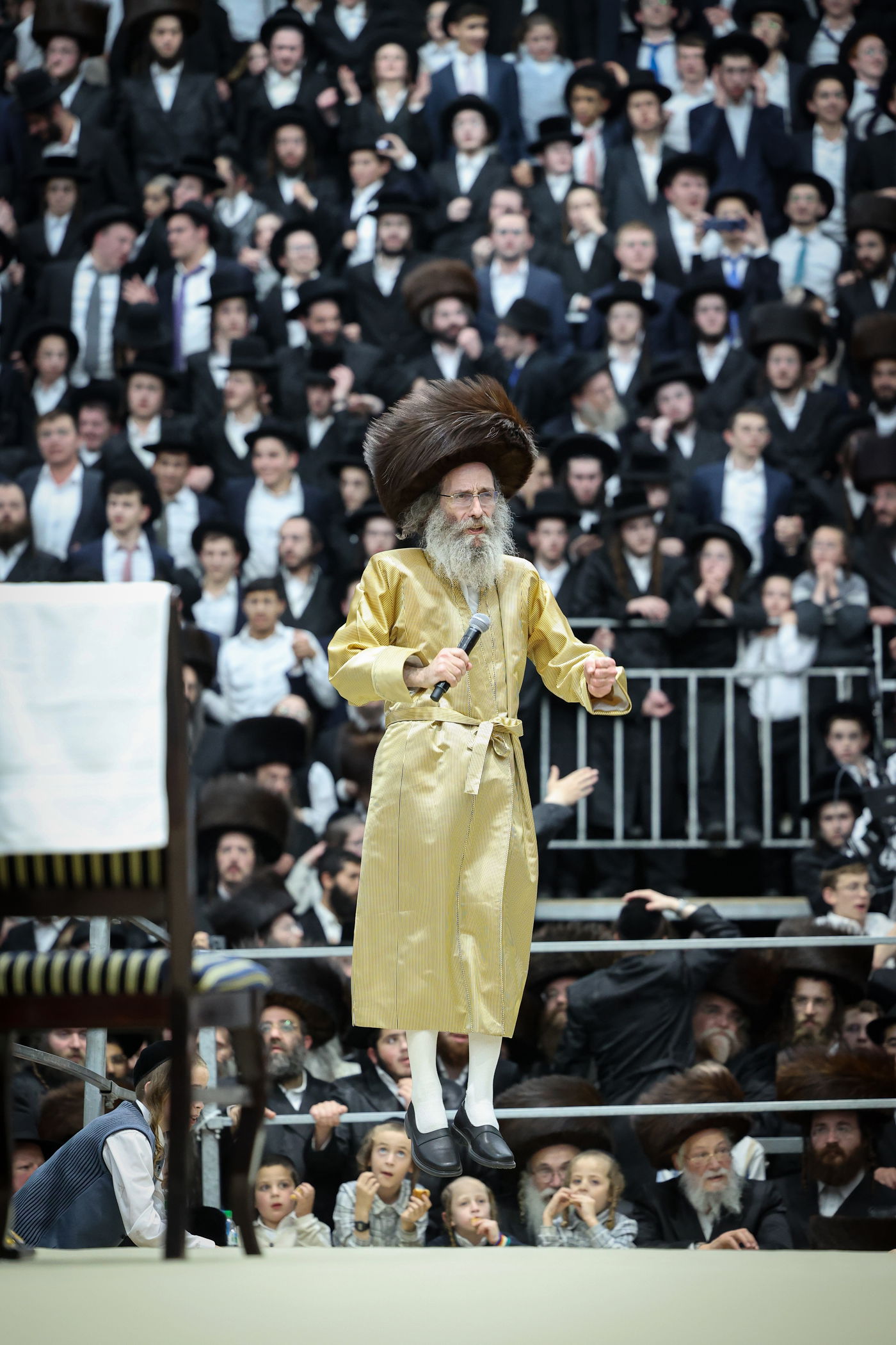 הגה"צ רבי אלימלך בידרמן בשמחת בית השואבה