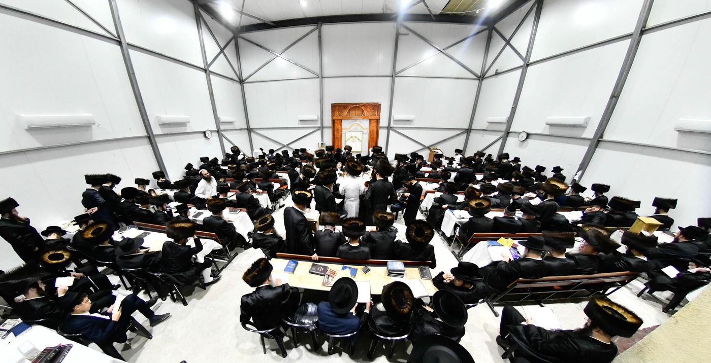 ליל הושענא רבה בחצה"ק זוטשקא