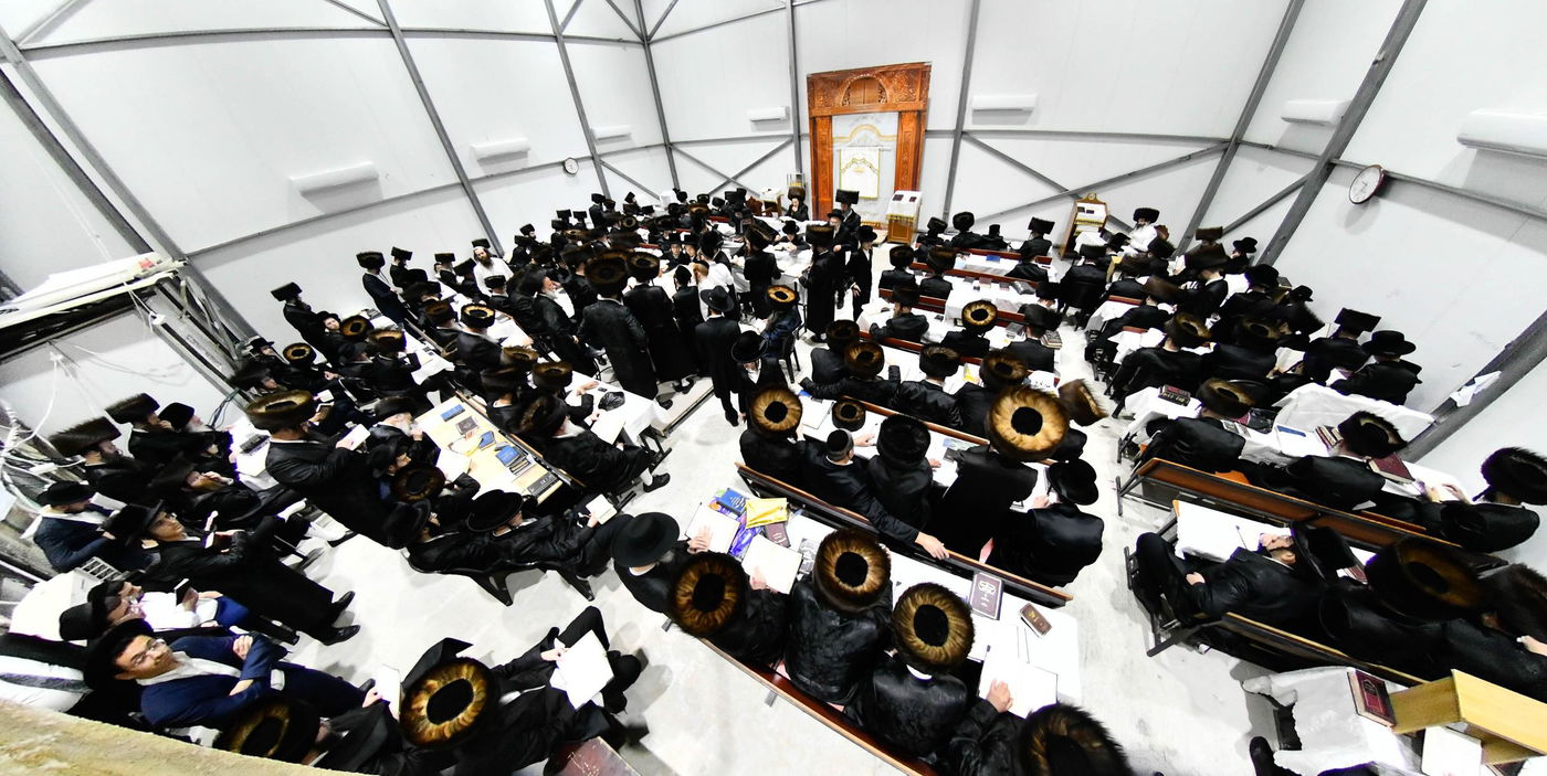 ליל הושענא רבה בחצה"ק זוטשקא