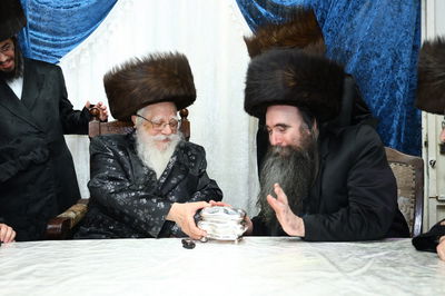 הריש"ב הלברשטאם בביקור אצל האדמו"ר משאץ ויזניץ