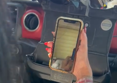 תיעוד מטלטל: עינב צנגאוקר מדברת לראשונה עם בנה מתן רגע לפני השחרור 