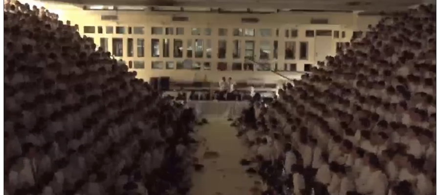 השמחה ההיסטורית בגבעה: שידור חי מ׳הקפות שניות׳ בישיבת פוניבז׳