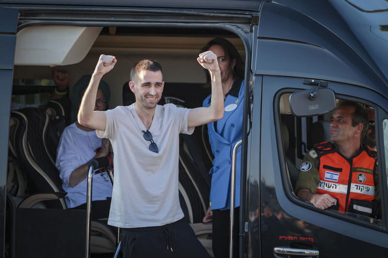 בהגעה לבית החולים בלינסון