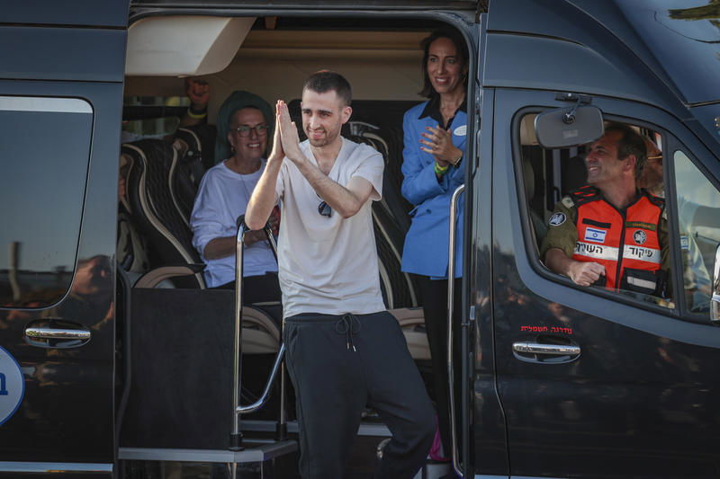 בהגעה לבית החולים בלינסון