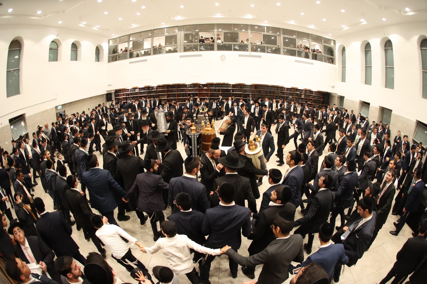 הקפות שניות אצל הגרש"מ עמאר