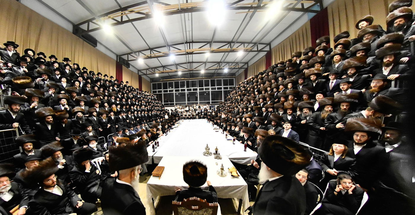 נעילת החג שמחת תורה בחצה"ק סאדיגורה