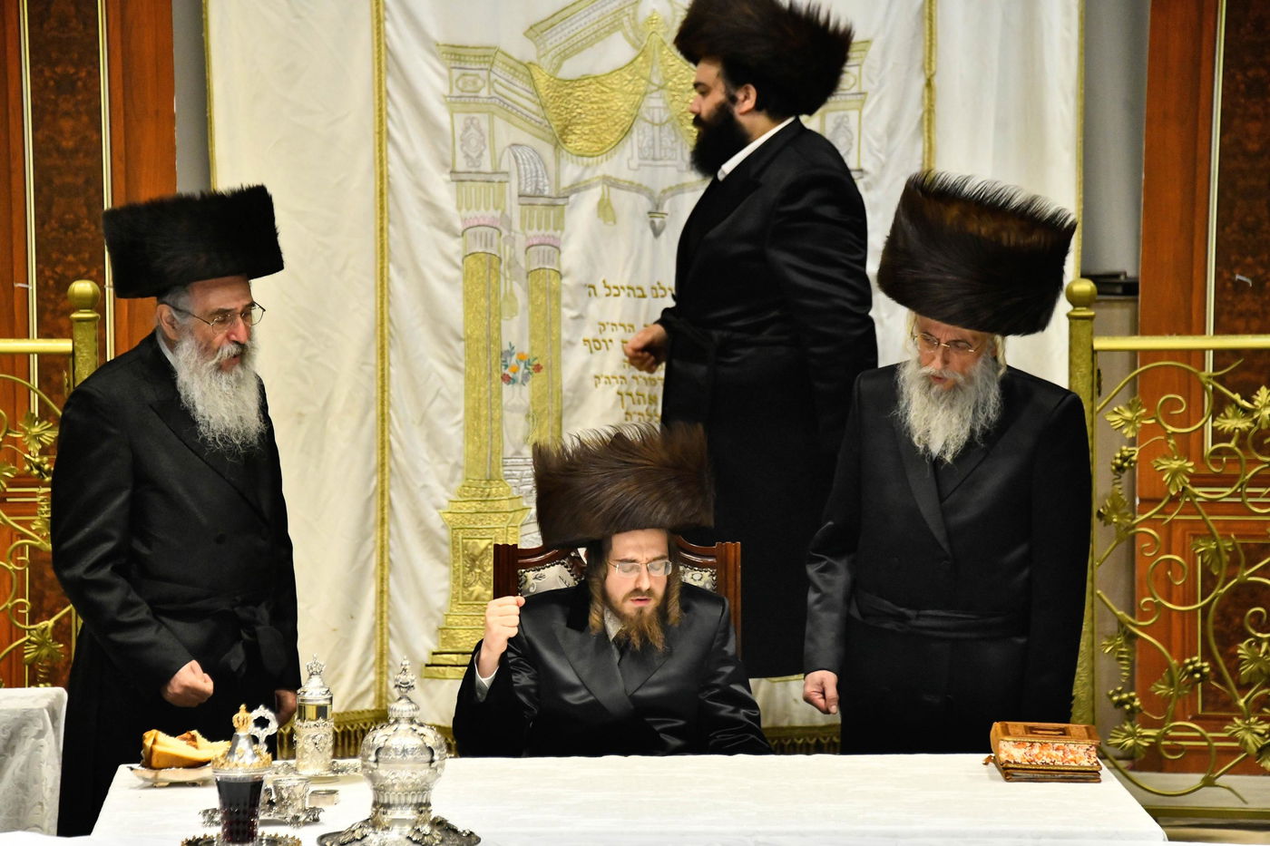 נעילת החג שמחת תורה בחצה"ק סאדיגורה