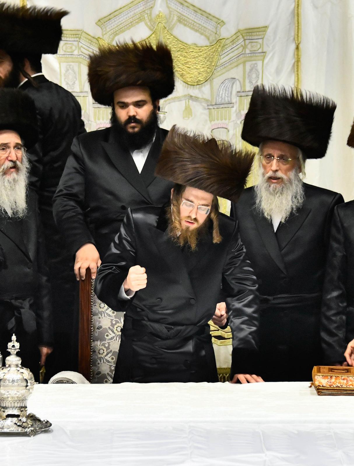 נעילת החג שמחת תורה בחצה"ק סאדיגורה