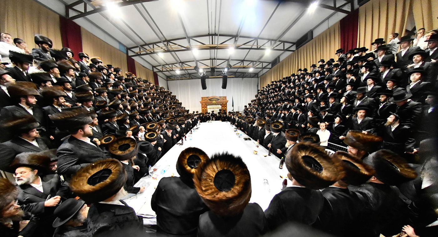 נעילת החג שמחת תורה בחצה"ק סאדיגורה