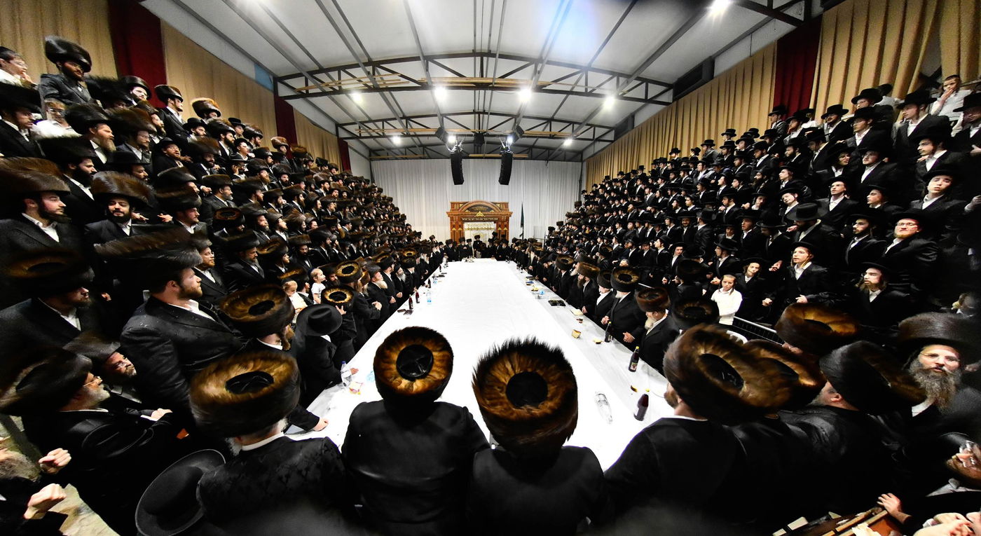 נעילת החג שמחת תורה בחצה"ק סאדיגורה