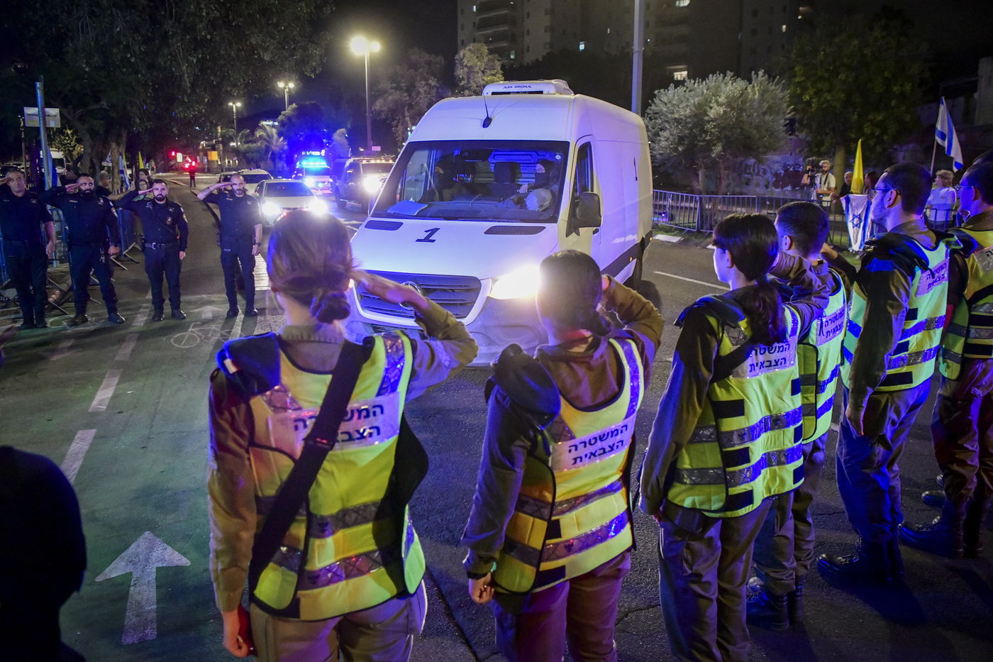 העברת גופות חטופים, ארכיון