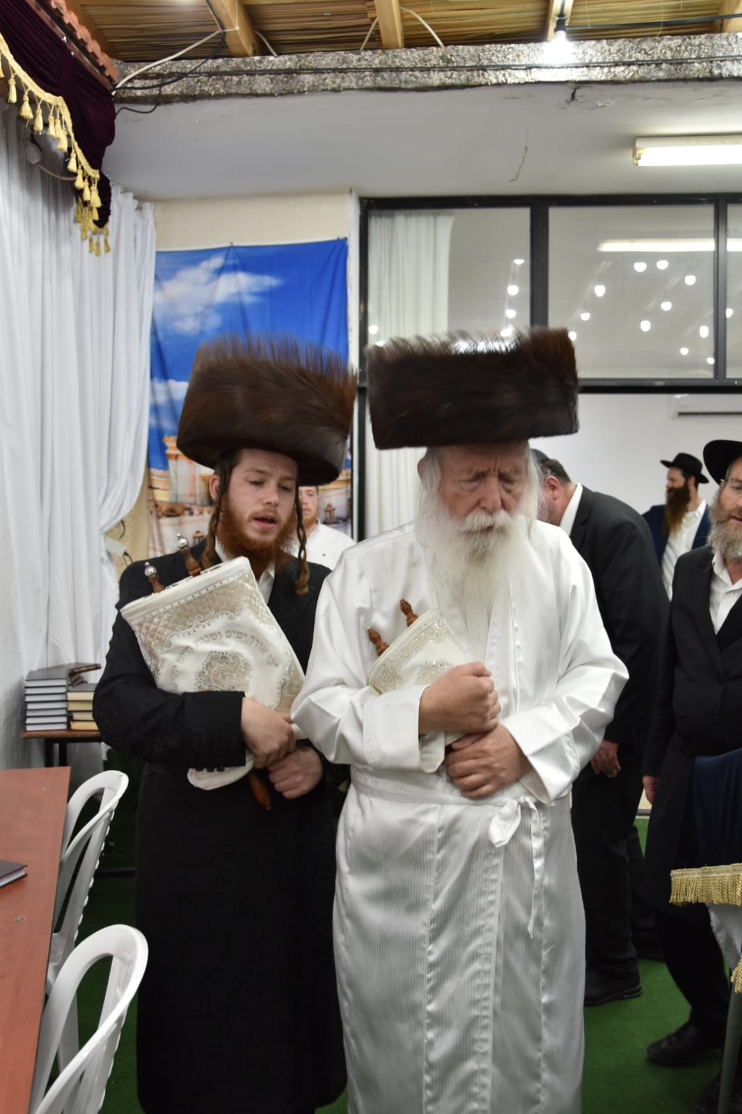 ירח האיתנים אצל הגרי"ד גרוסמן