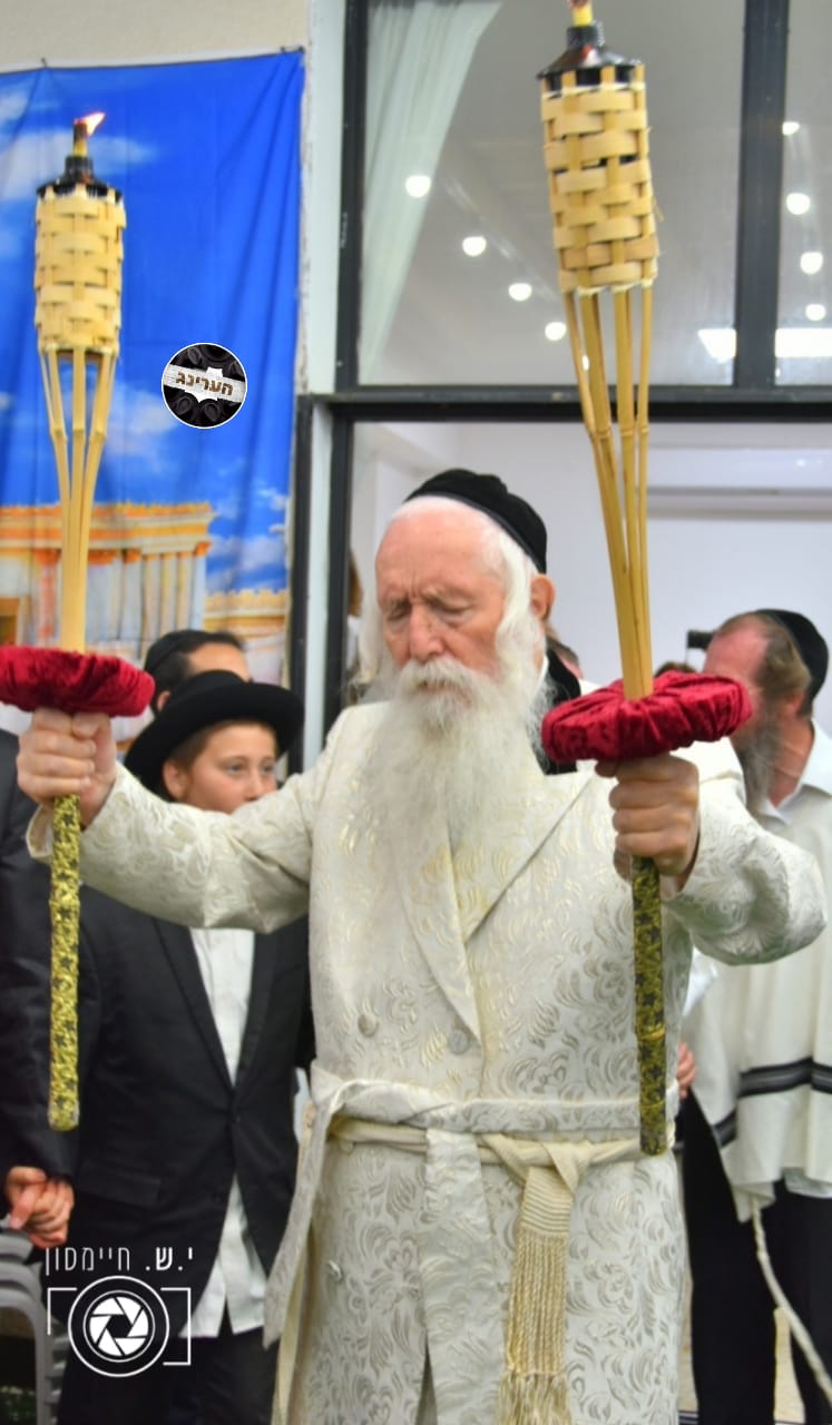 ירח האיתנים אצל הגרי"ד גרוסמן