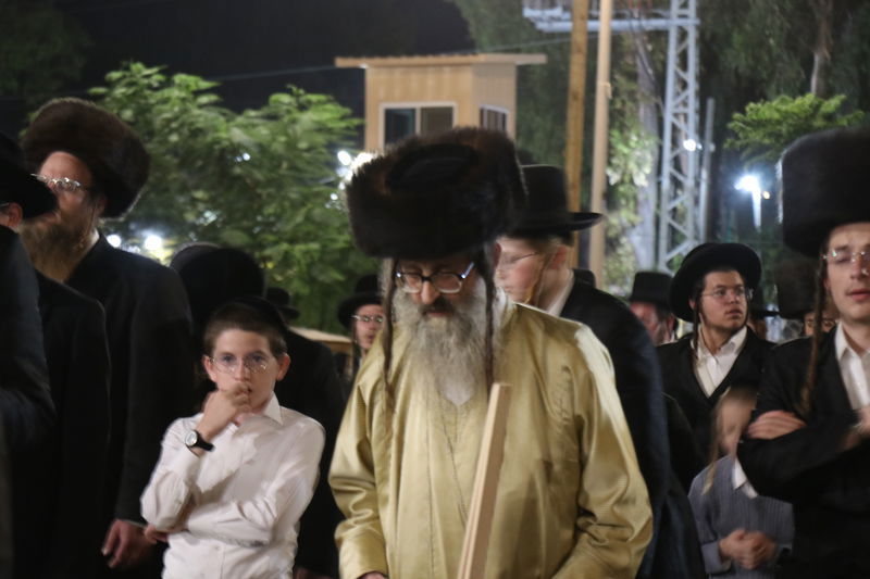 שמחת בית השואבה מול כלא 10 