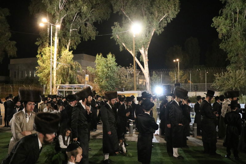 שמחת בית השואבה מול כלא 10 