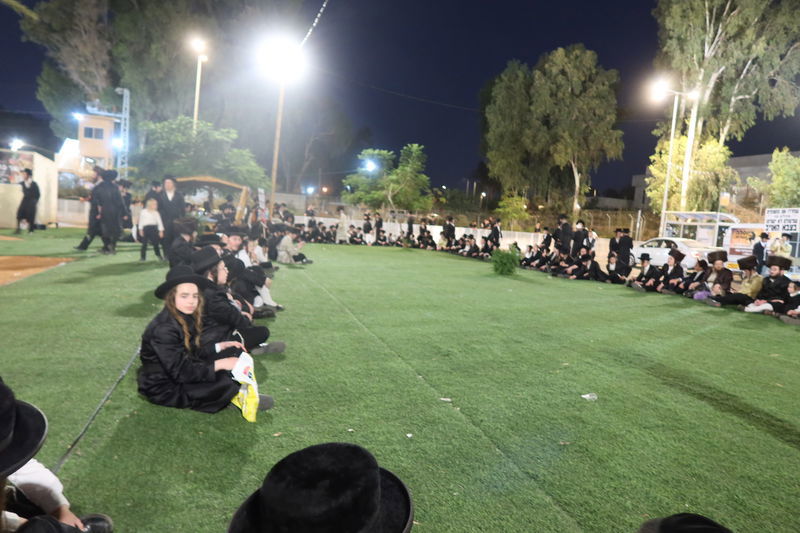 שמחת בית השואבה מול כלא 10 