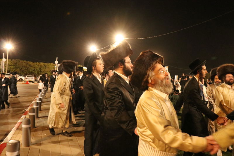 שמחת בית השואבה מול כלא 10 