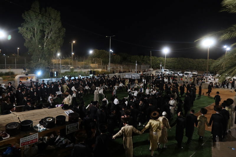 שמחת בית השואבה מול כלא 10 