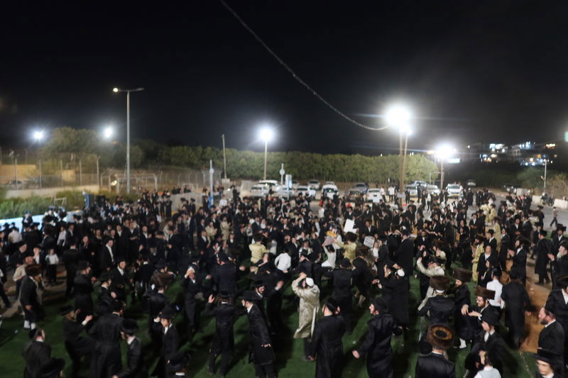 שמחת בית השואבה מול כלא 10 