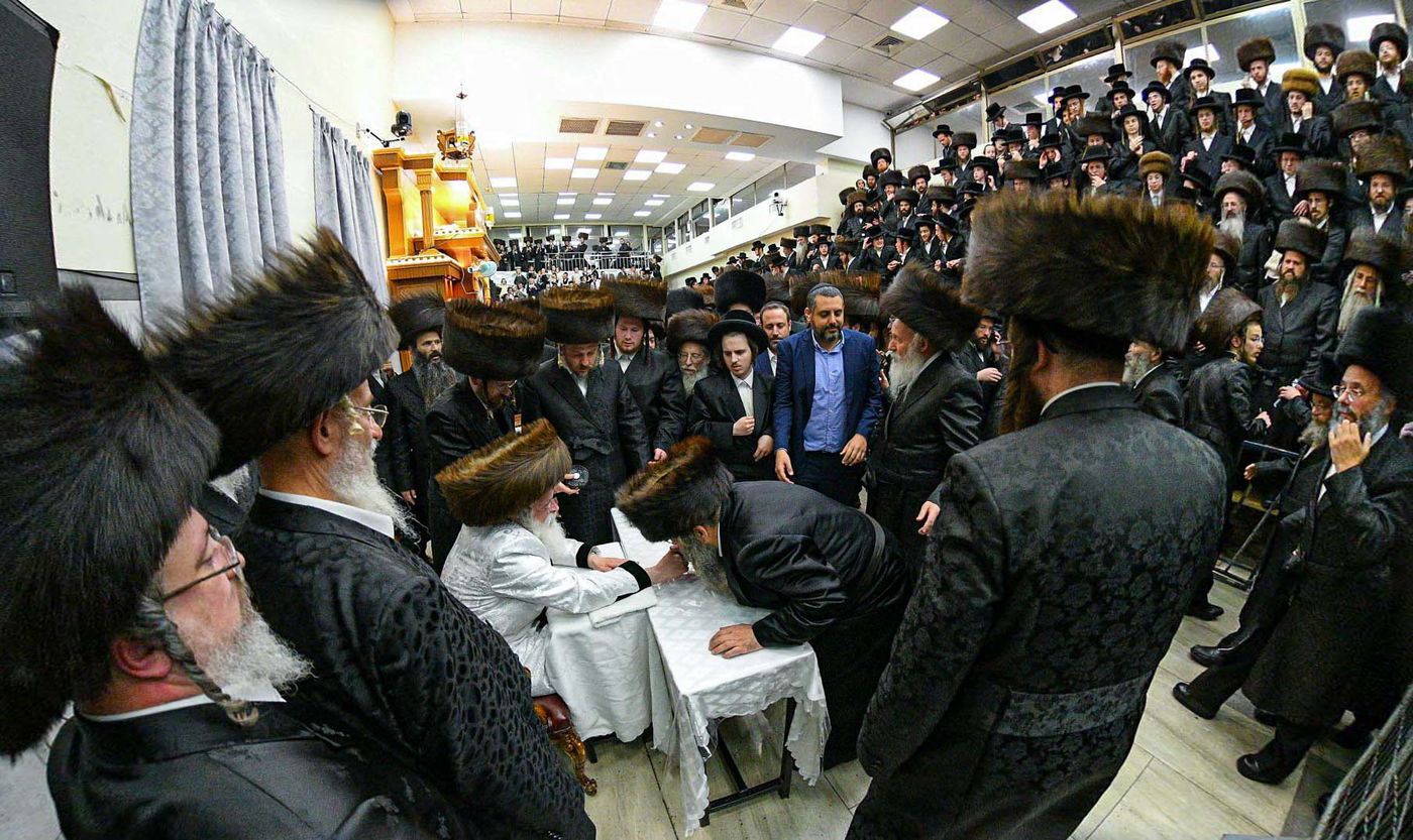 סווכת - הושענא רבה - שמחת תורה, בחצה"ק נדבורנה ירושלים