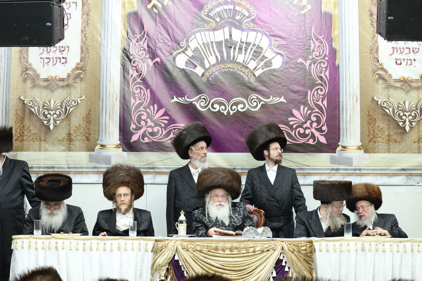 סווכת - הושענא רבה - שמחת תורה, בחצה"ק נדבורנה ירושלים