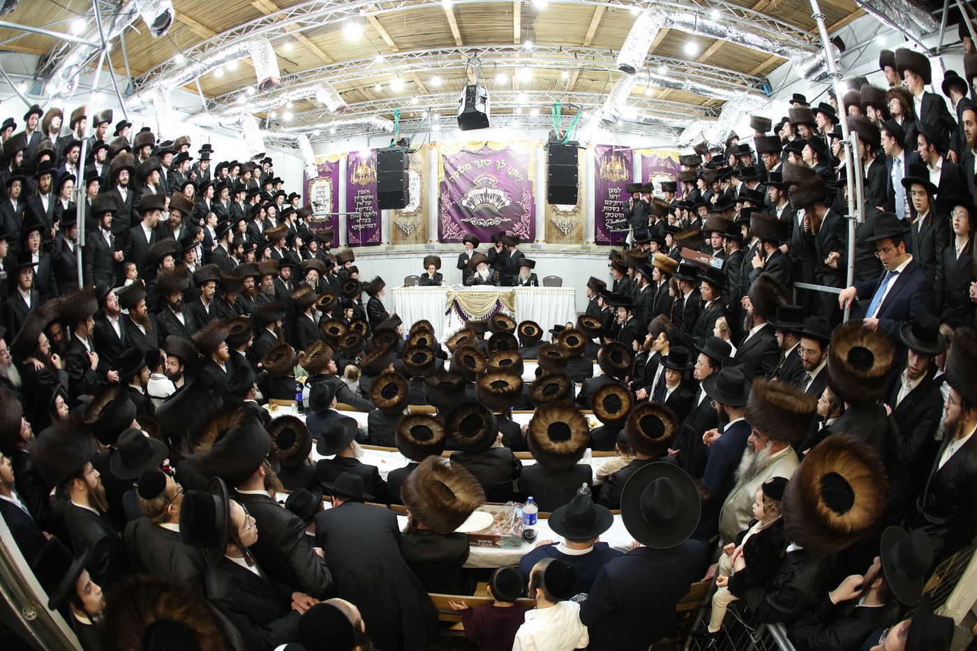 סווכת - הושענא רבה - שמחת תורה, בחצה"ק נדבורנה ירושלים