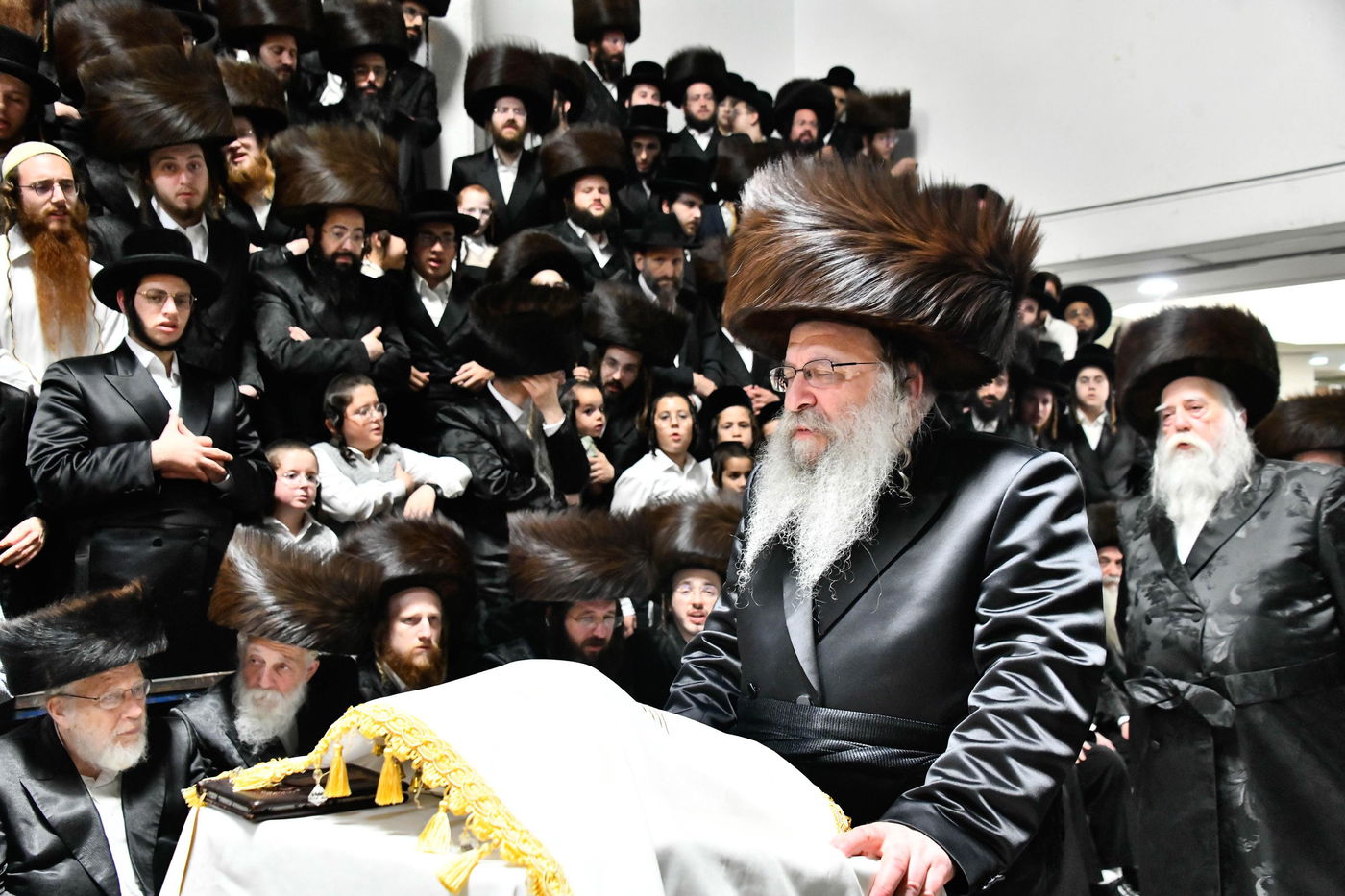 הקפות שניות בחצה"ק נדבורנה